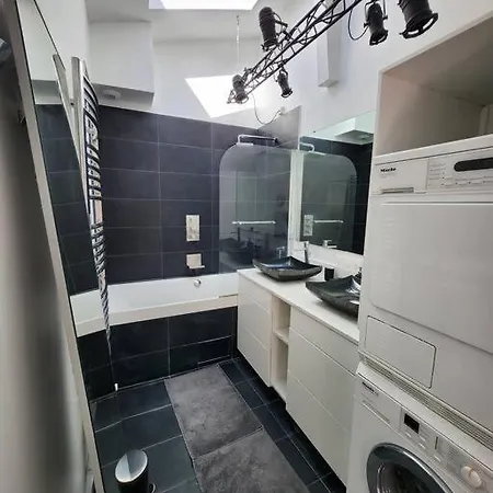 Apartment 3 8 Paris